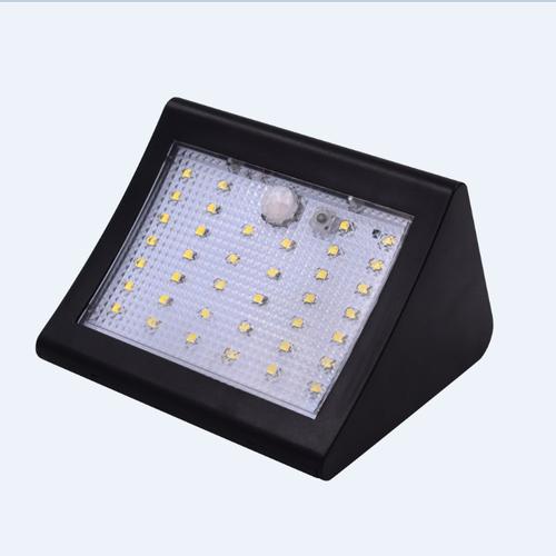 工厂直供户外太阳能庭院灯具38led防水人体感应壁灯